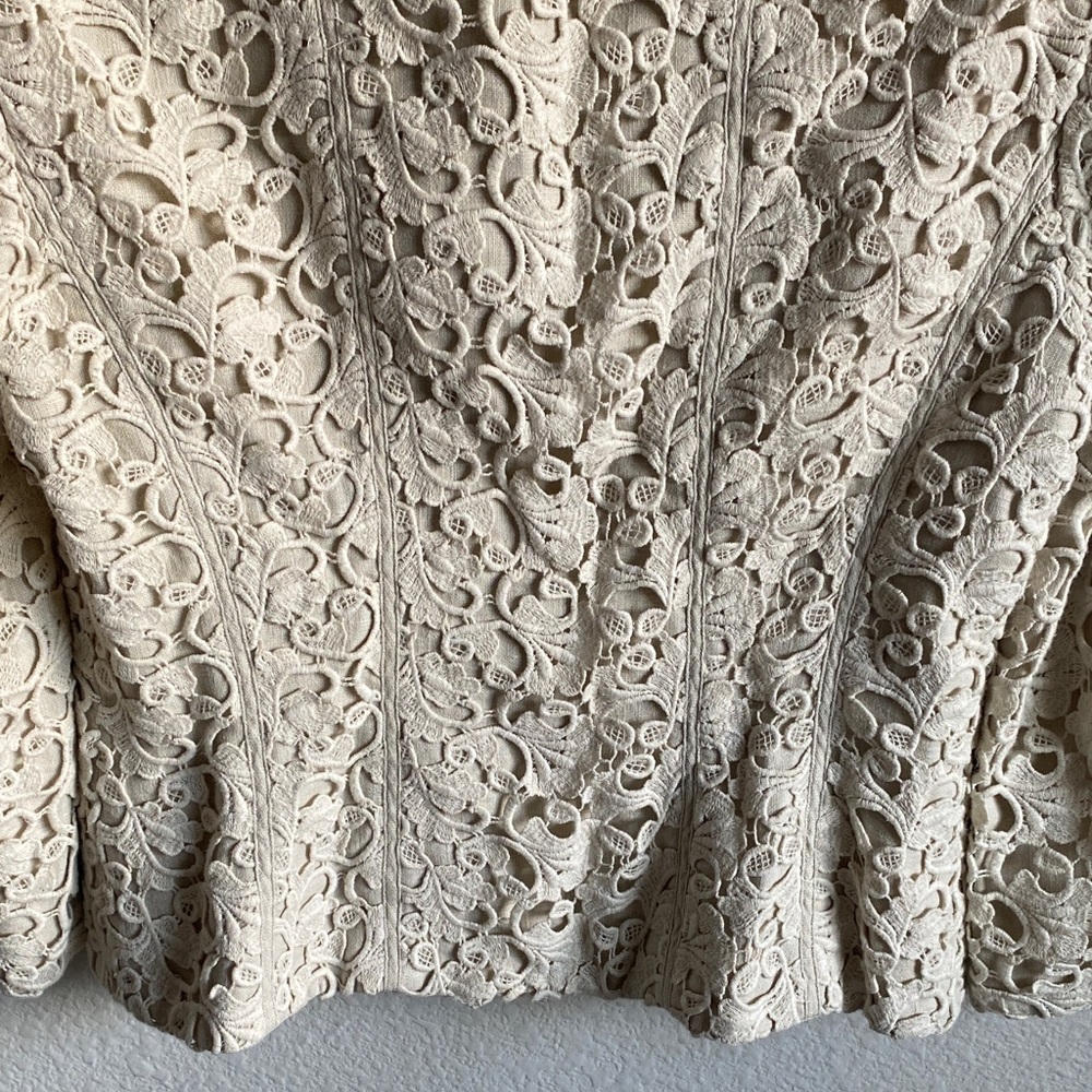 Women’s Kay Unger Cream Lace Blazer - Picture 9 of 16